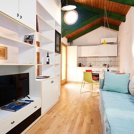 Italian Design Small Attic ボローニャ エクステリア 写真