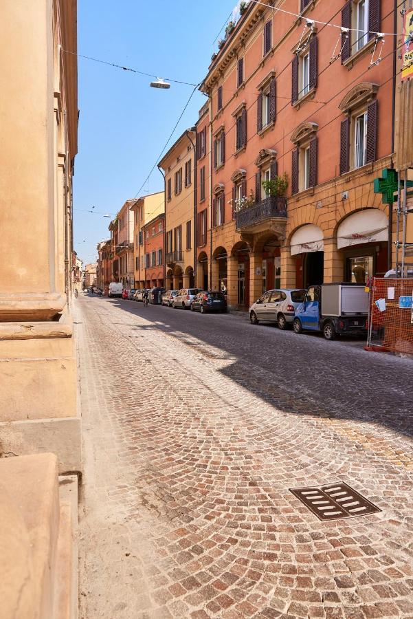 Italian Design Small Attic ボローニャ エクステリア 写真